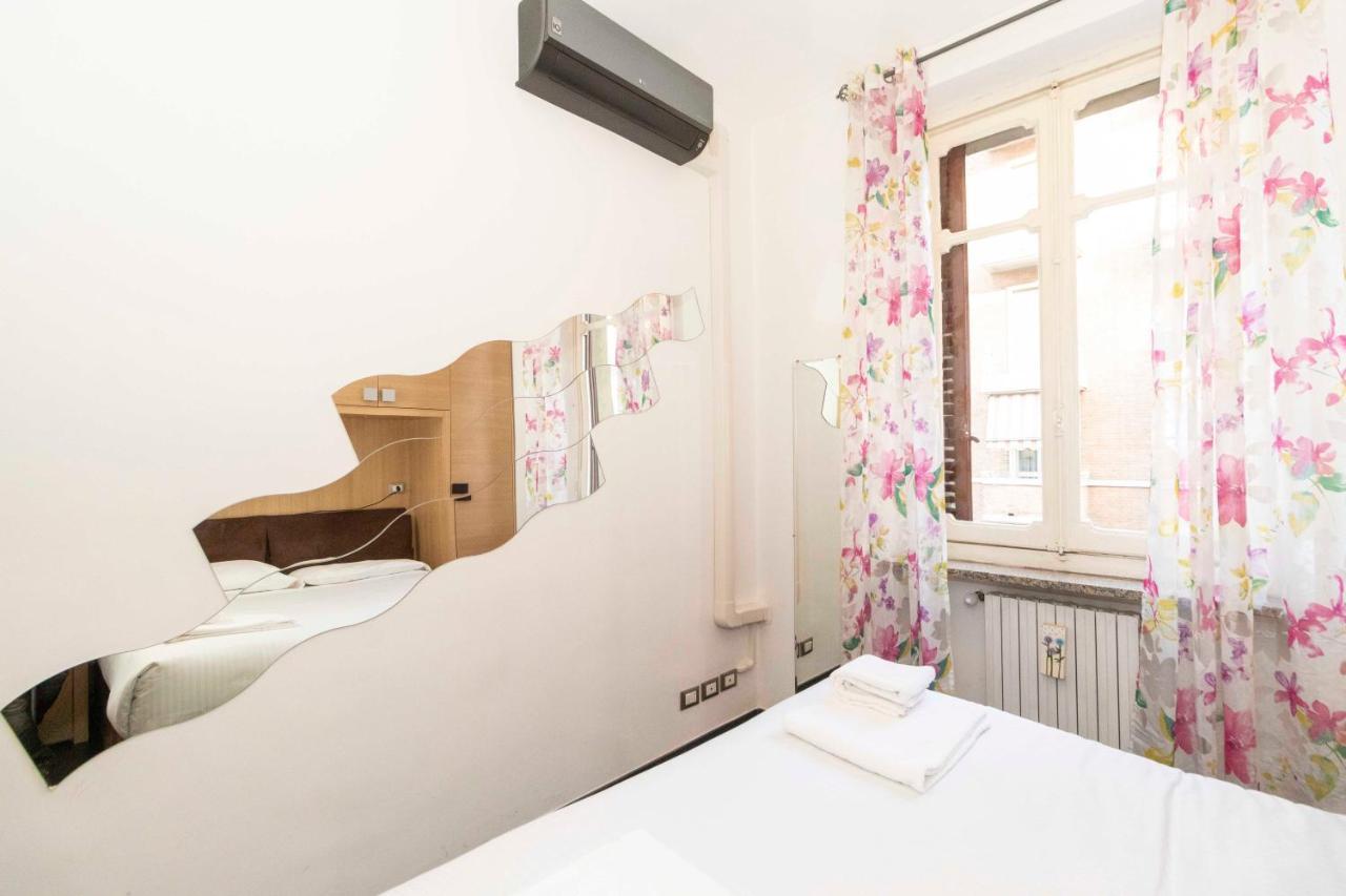 Colourful & Cozy Apartment Cenisia Turin Exterior photo